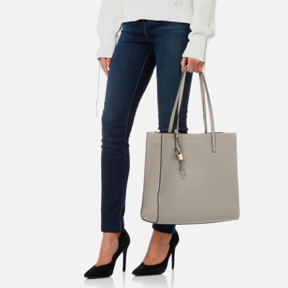 Marc Jacobs the grind tote